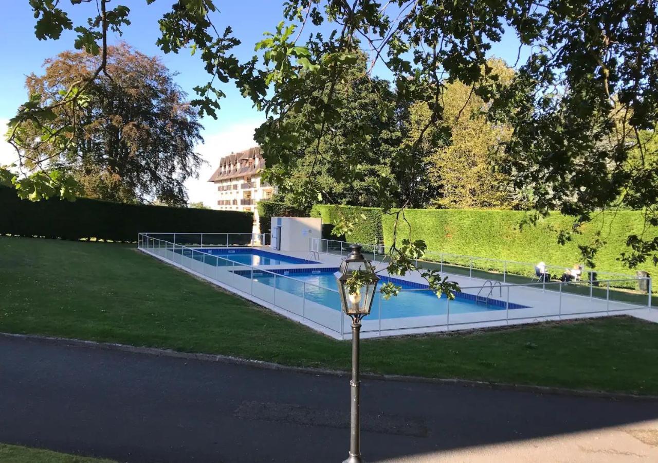 Le Greenwich Villers-sur-Mer Ngoại thất bức ảnh